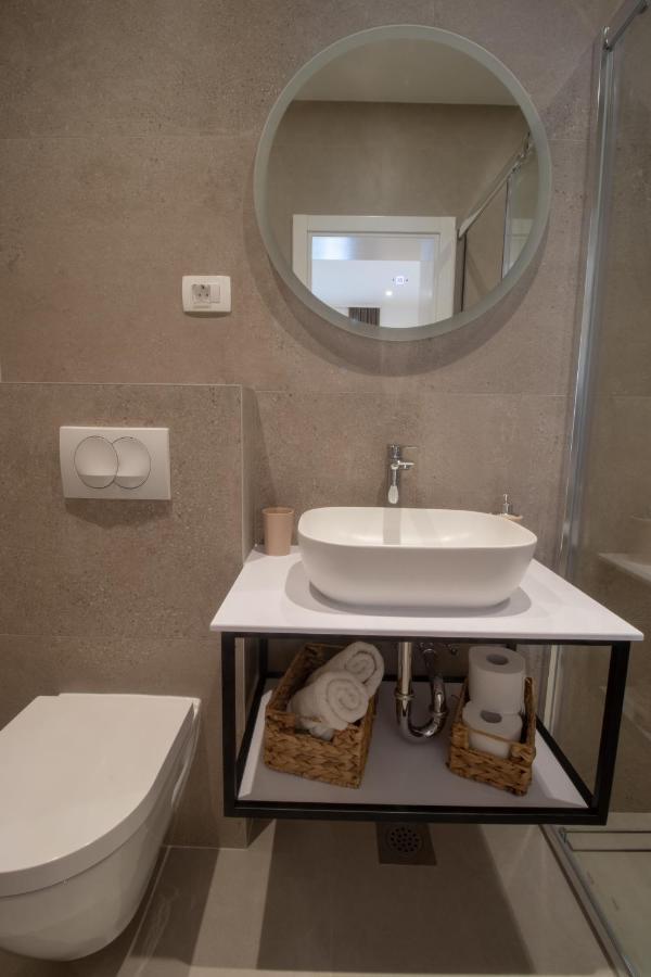 Apartments Kiwi Dubrovnik Exterior photo